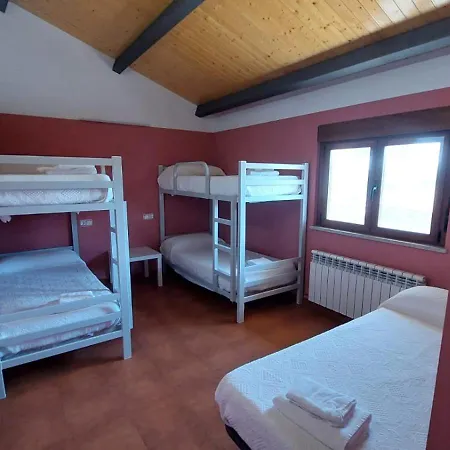 De Salvatierra Hostel *