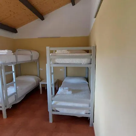 De Salvatierra Hostel